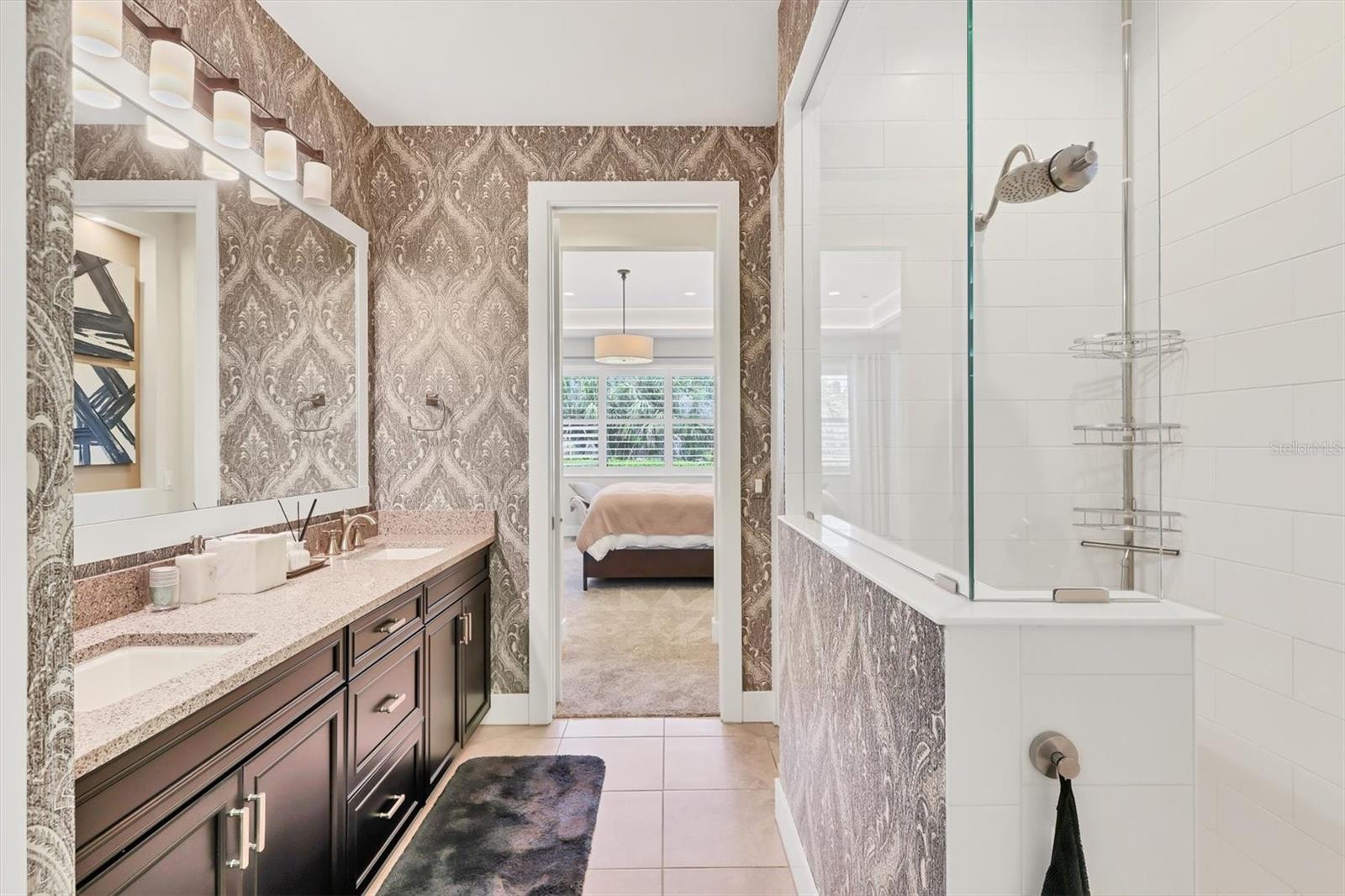 LAKEHOUSE COVE/WATERSIDE PH 1 - Residential