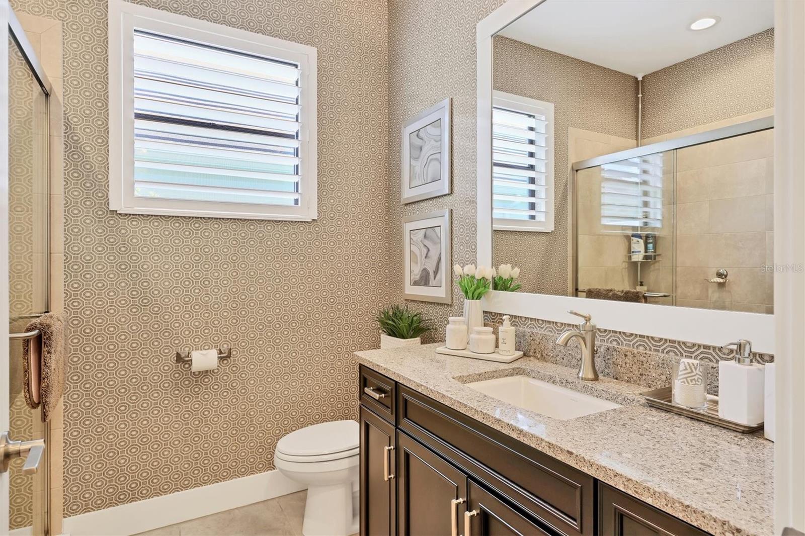 LAKEHOUSE COVE/WATERSIDE PH 1 - Residential