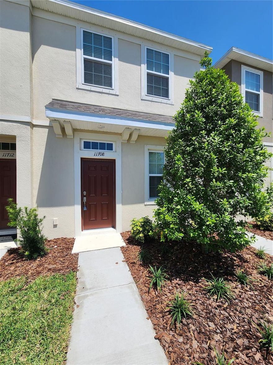 For Annual Rent! Welcome to this beautifully maintained 2 bedroom, 2.5 bathroom townhome located in the highly desirable community of Edgestone at Artisan Lakes. Perfectly positioned directly across from the community pool, this home also offers easy access to I-75, Publix, shopping, dining, and all of the exciting new development happening throughout the rapidly growing Palmetto and North River Ranch area. Inside, you are welcomed by a bright and open floor plan that seamlessly blends the kitchen and living space, creating the perfect setup for both relaxing and entertaining. Large sliding glass doors allow plenty of natural light to pour into the home and lead out to the private patio area. The kitchen features stainless steel appliances, ample cabinet space, and a modern, functional layout. Upstairs, both spacious bedrooms feature their own ensuite bathrooms and walk-in closets, offering comfort and privacy for residents or guests alike. The upstairs laundry area includes a washer and dryer for added convenience.
Residents will also enjoy community-maintained lawn care, making for easy, low-maintenance living in one of the area’s most up-and-coming locations.