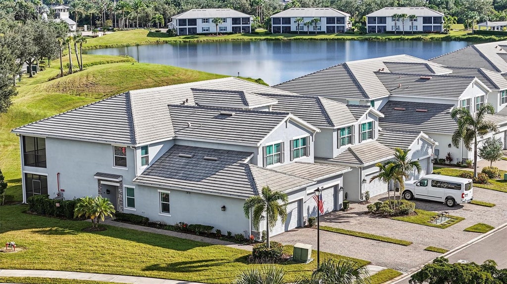 Photo of 1017 Tidewater Shores Loop #1017, Bradenton, FL 34208 (MLS # A4709592)