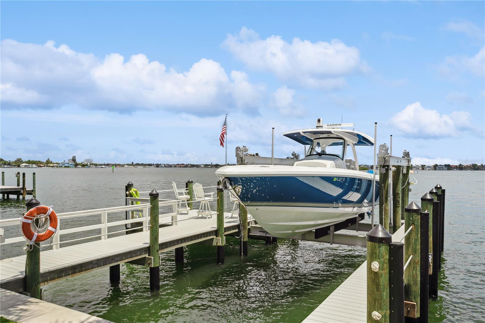 BAHIA SHORES 6TH ADD - Residential