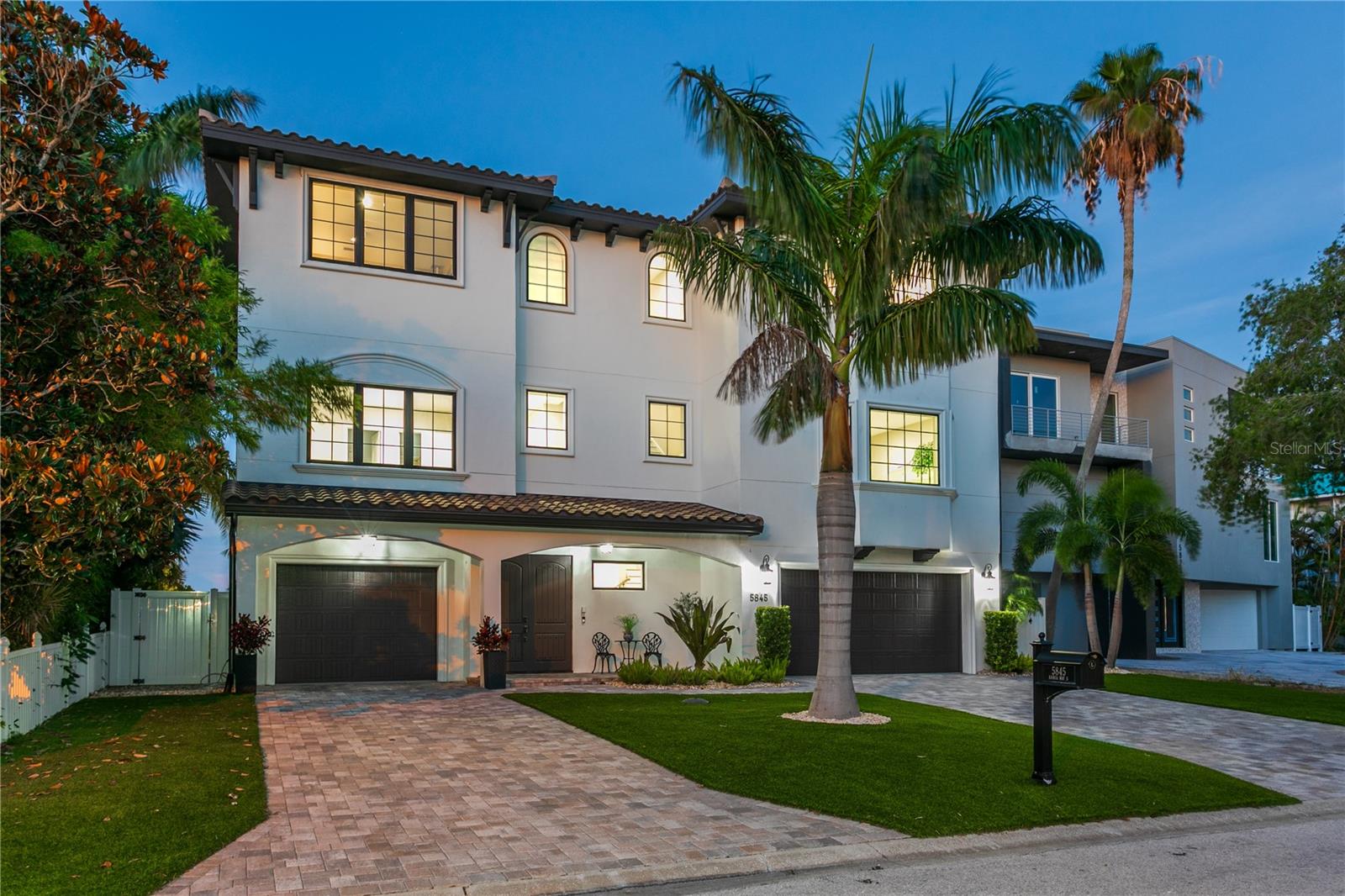 BAHIA SHORES 6TH ADD - Residential