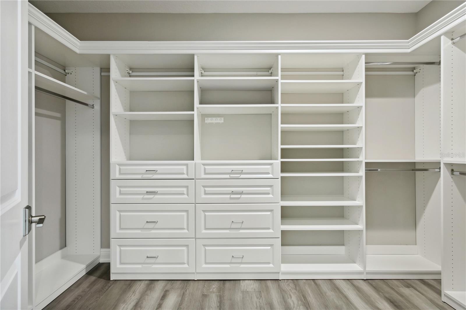 BAHIA SHORES 6TH ADD - Residential