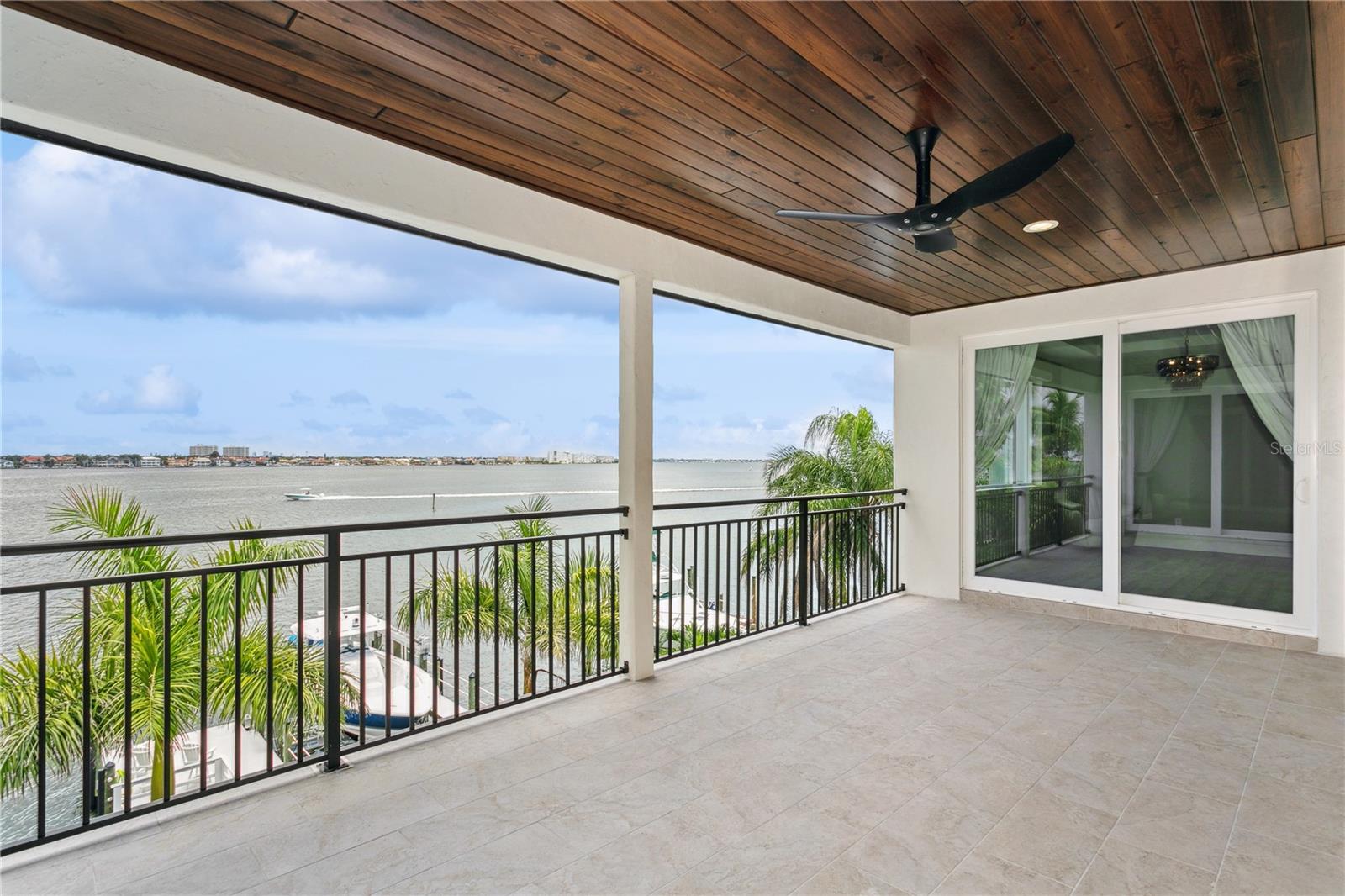 BAHIA SHORES 6TH ADD - Residential