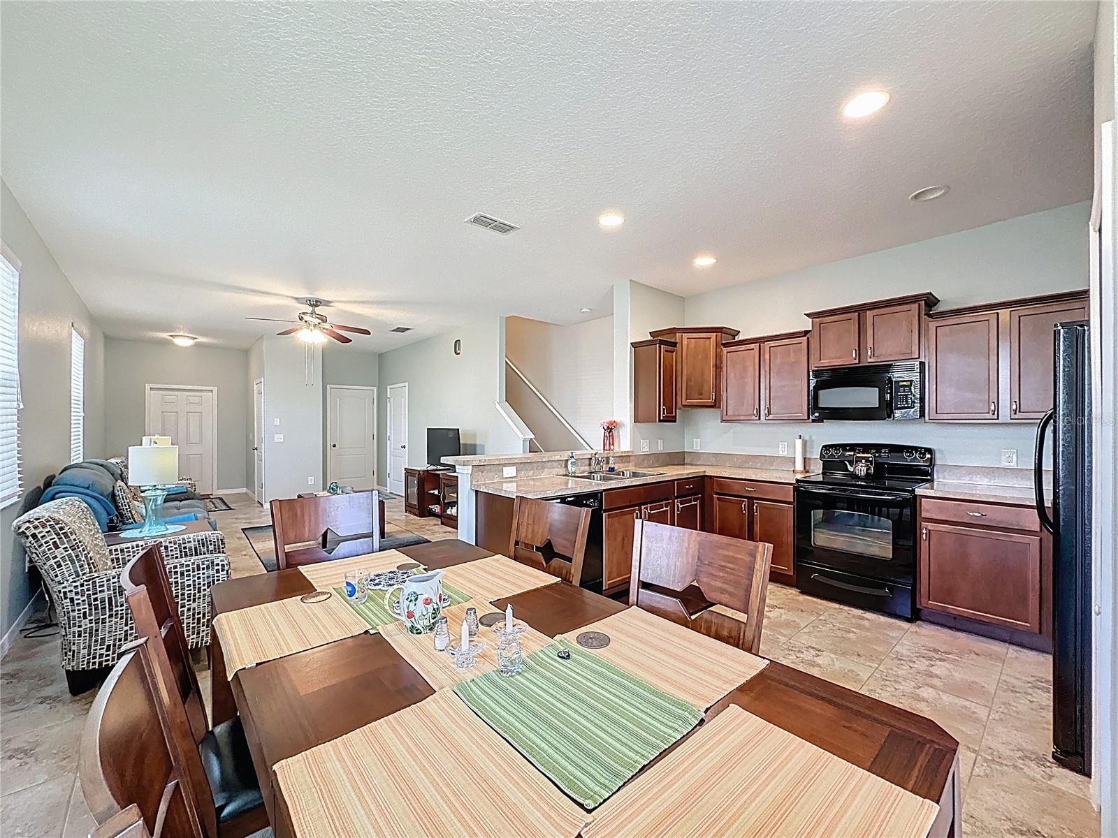 TOWNS LEGACY PARK - Residential