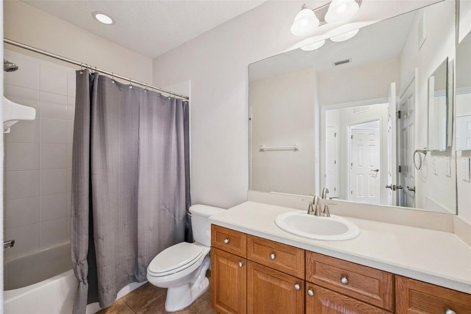 LAKESIDE/LKS/WINDERMERE - Residential