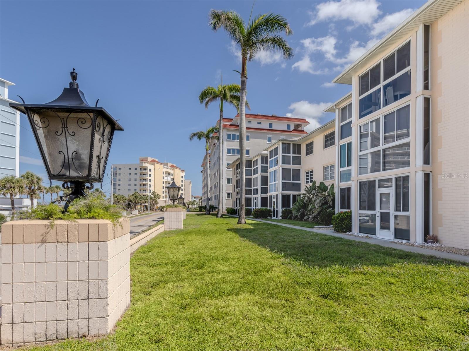 GULF POINT - Residential Lease