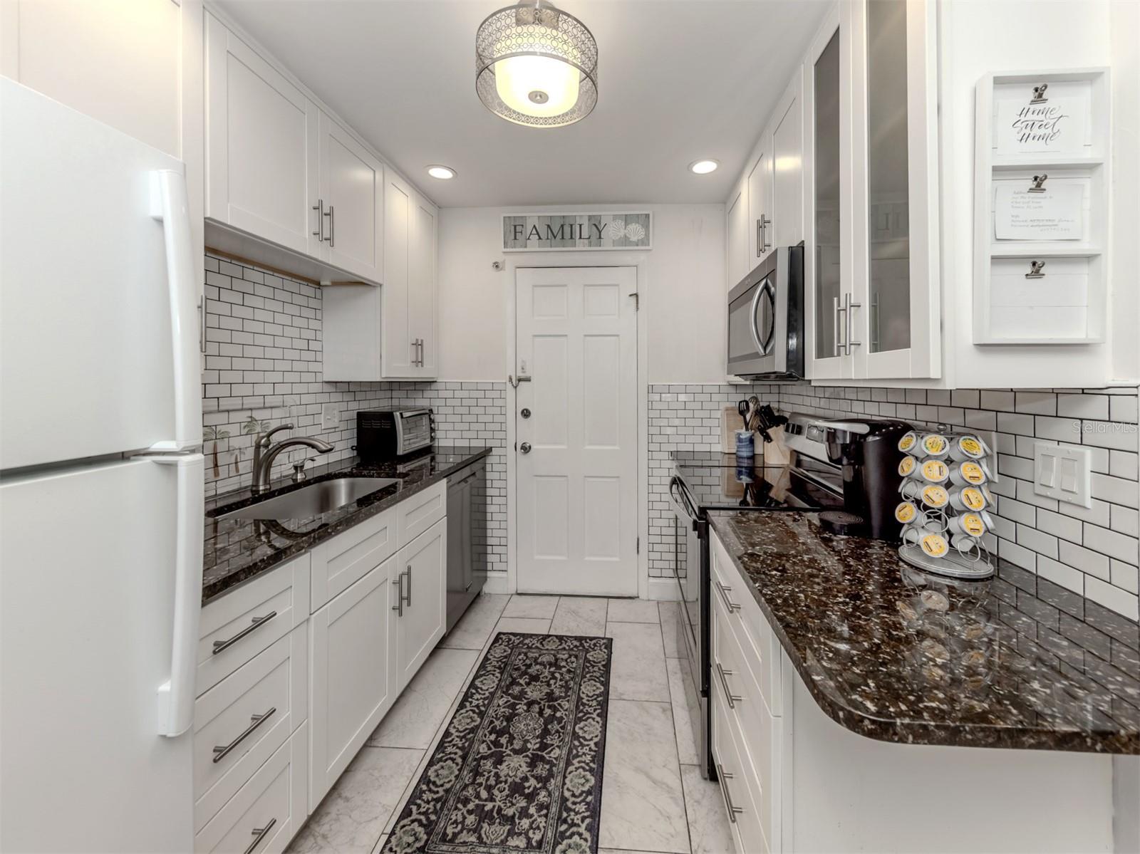 GULF POINT - Residential Lease