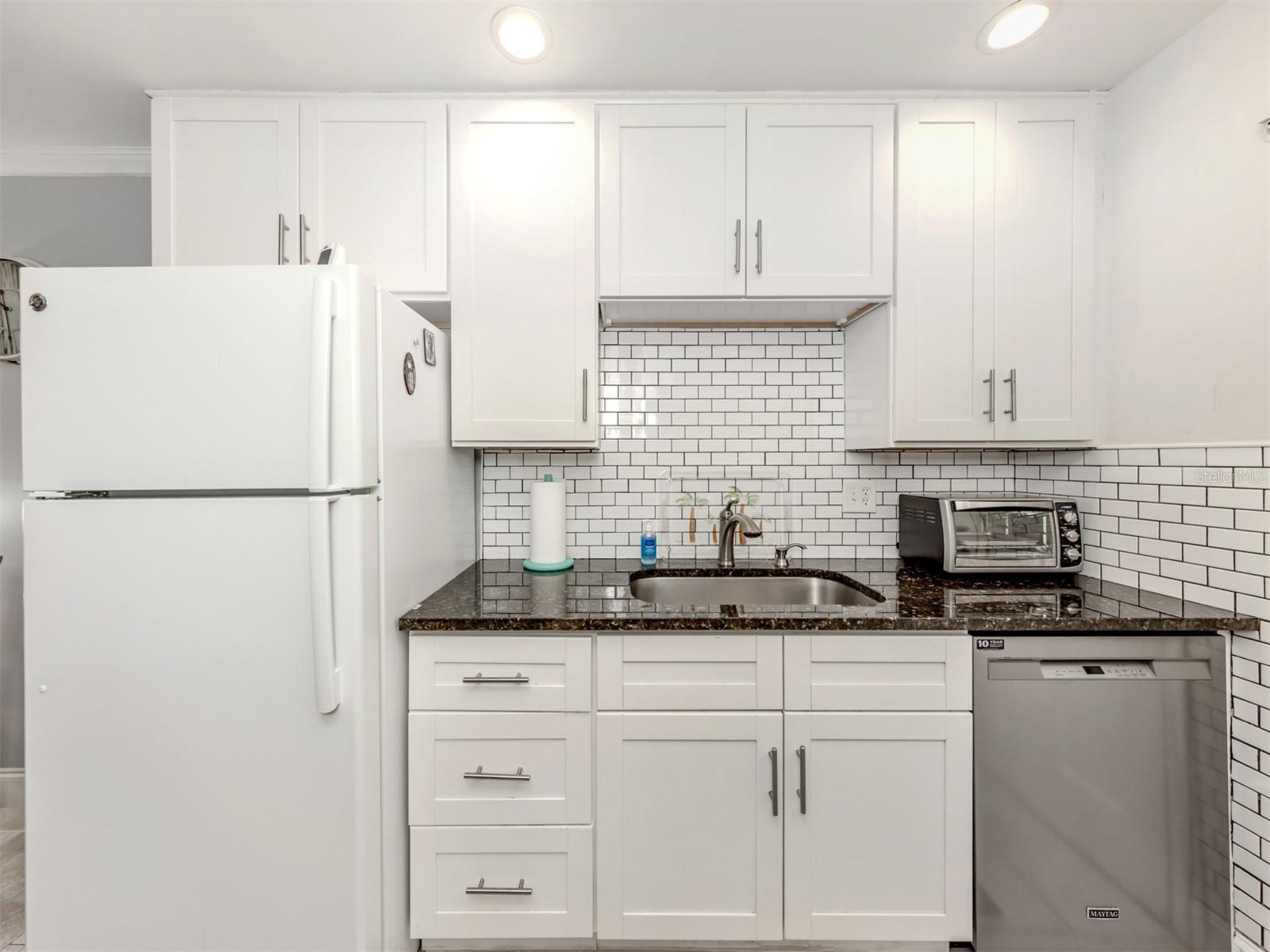 GULF POINT - Residential Lease