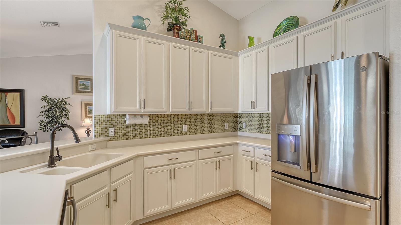 ROTONDA WEST LONG MEADOW - Residential