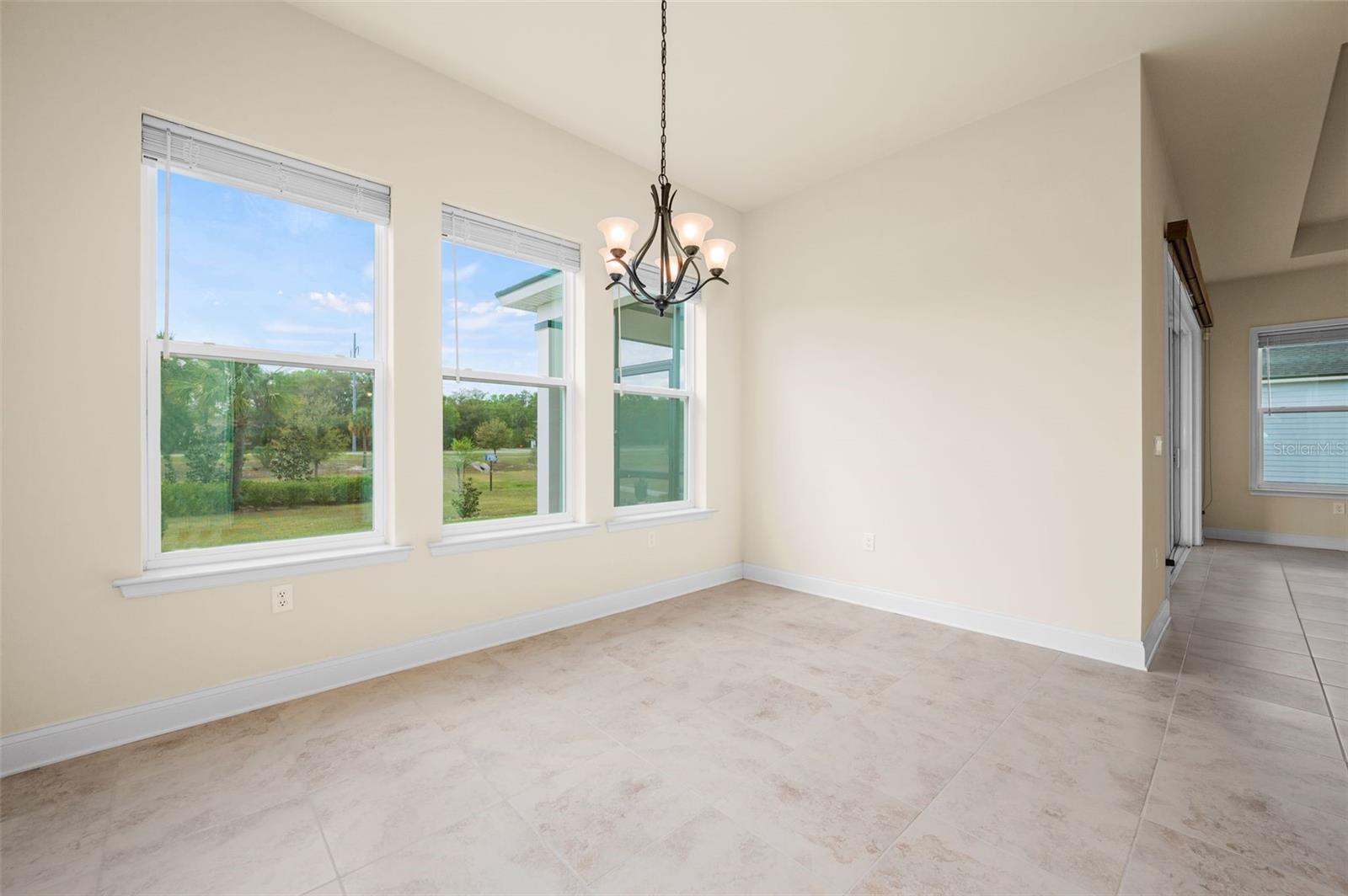 OAKMONT PH 4 PB 36 PG 83 - Residential