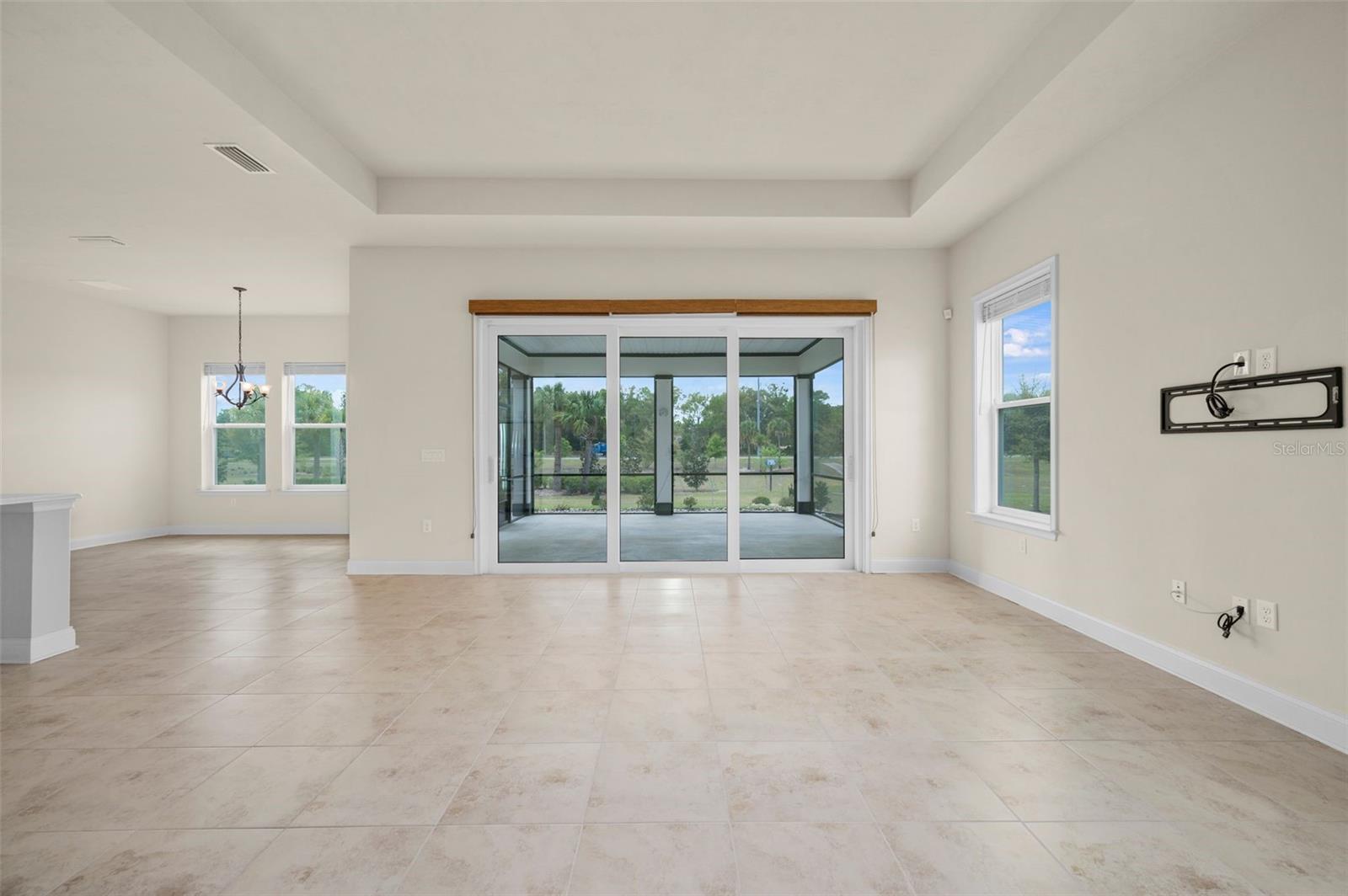 OAKMONT PH 4 PB 36 PG 83 - Residential