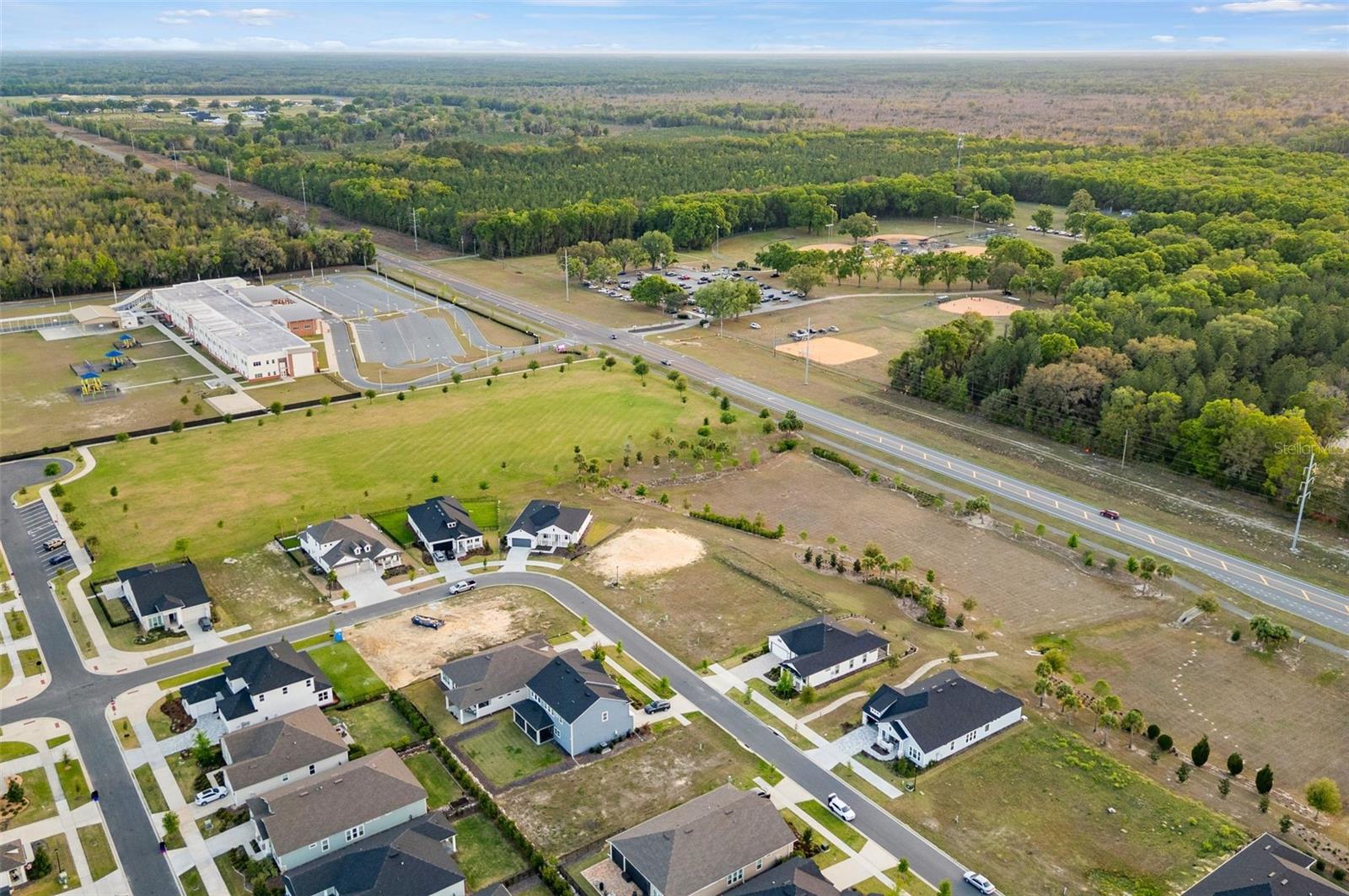 OAKMONT PH 4 PB 36 PG 83 - Residential