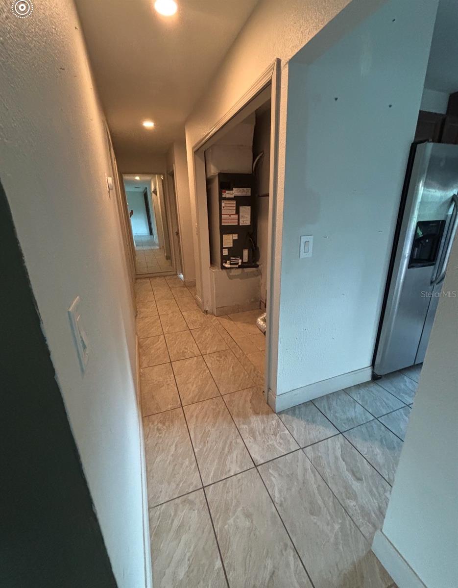 6735 APPOMATTOX DRIVE, NORTH PORT, FL, 34287 4 6735 APPOMATTOX DRIVE
