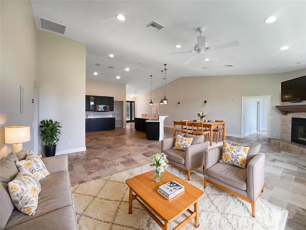 Photo of 10170 SE 106th Lane, Belleview, FL 34420 (MLS # O6372349)