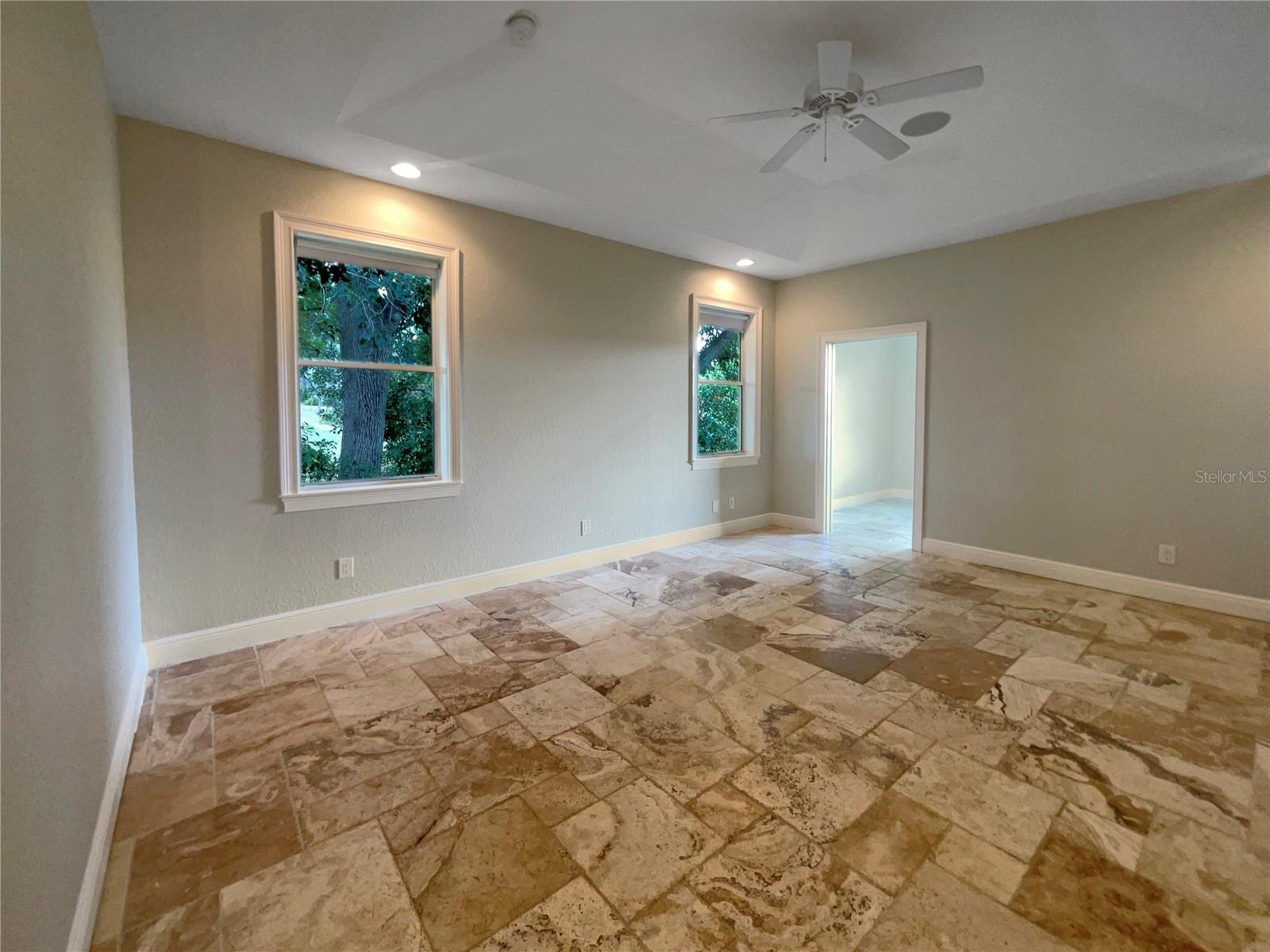 MAGNOLIA SHORES - Residential