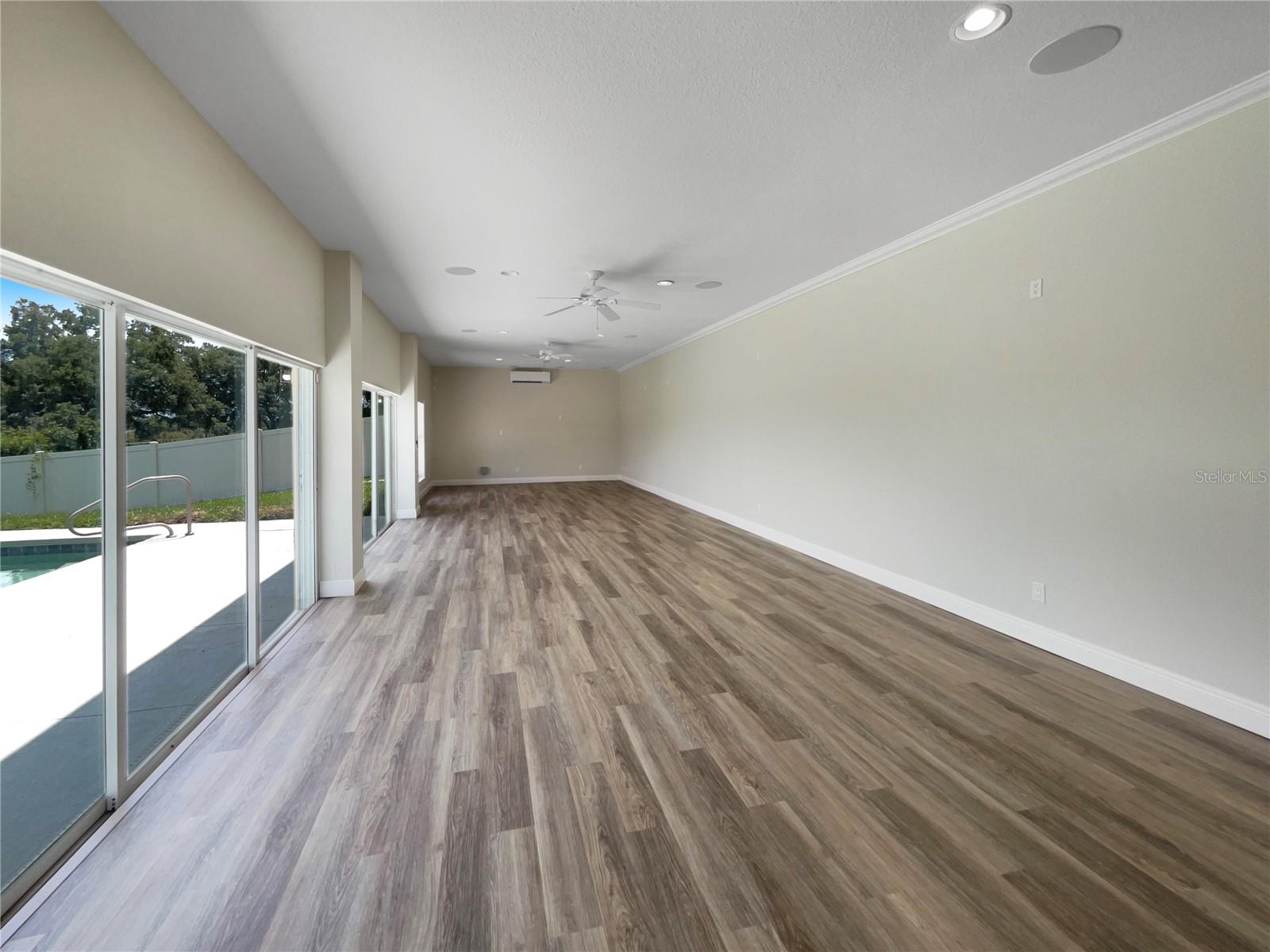 MAGNOLIA SHORES - Residential