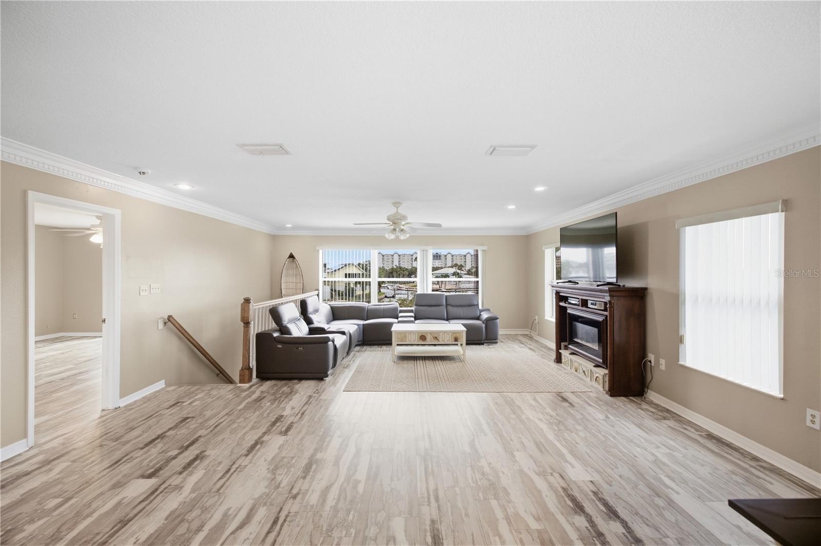 6244 SPOONBILL DRIVE