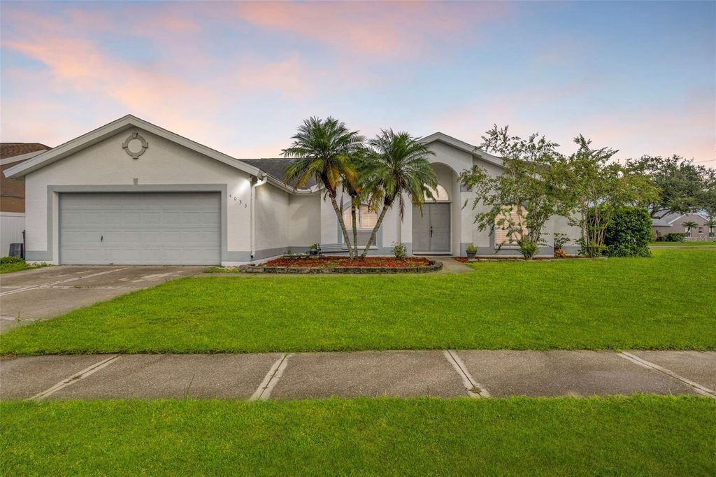 Photo of 4033 Dover Drive E, Bradenton, FL 34203 (MLS # A4661665)