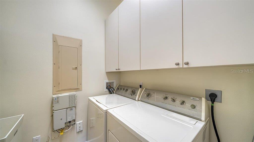 BOTANICA - Residential