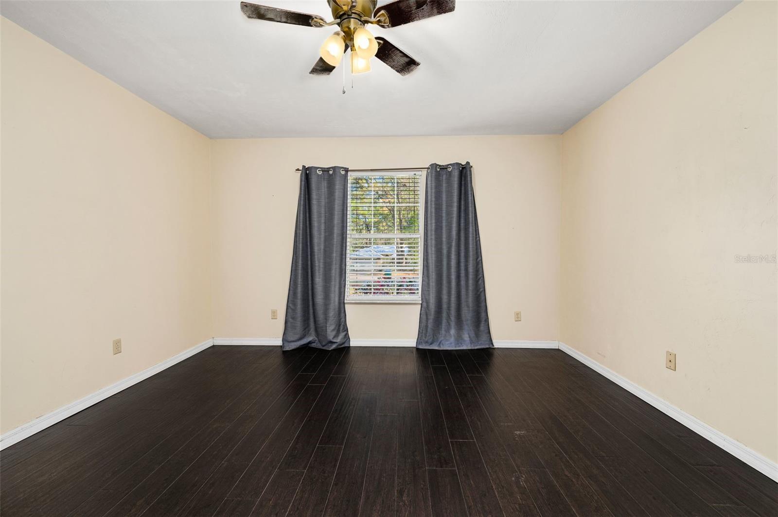 PILOT FOREST - Residential