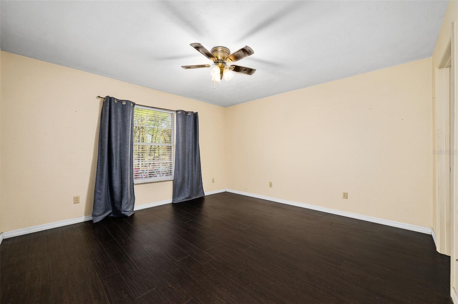 PILOT FOREST - Residential