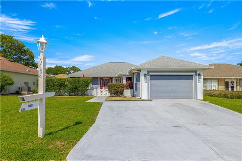 Photo of 6758 SW 114th Street Road, Ocala, FL 34476 (MLS # OM700889) Photo of 6758 SW 114th Street Road, Ocala, FL 34476 (MLS # OM700889)