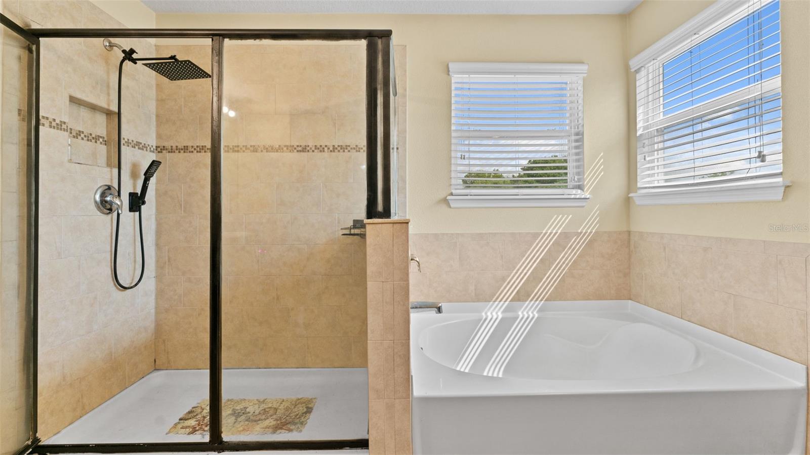 RIVERVIEW MEADOWS PHASE1A - Residential