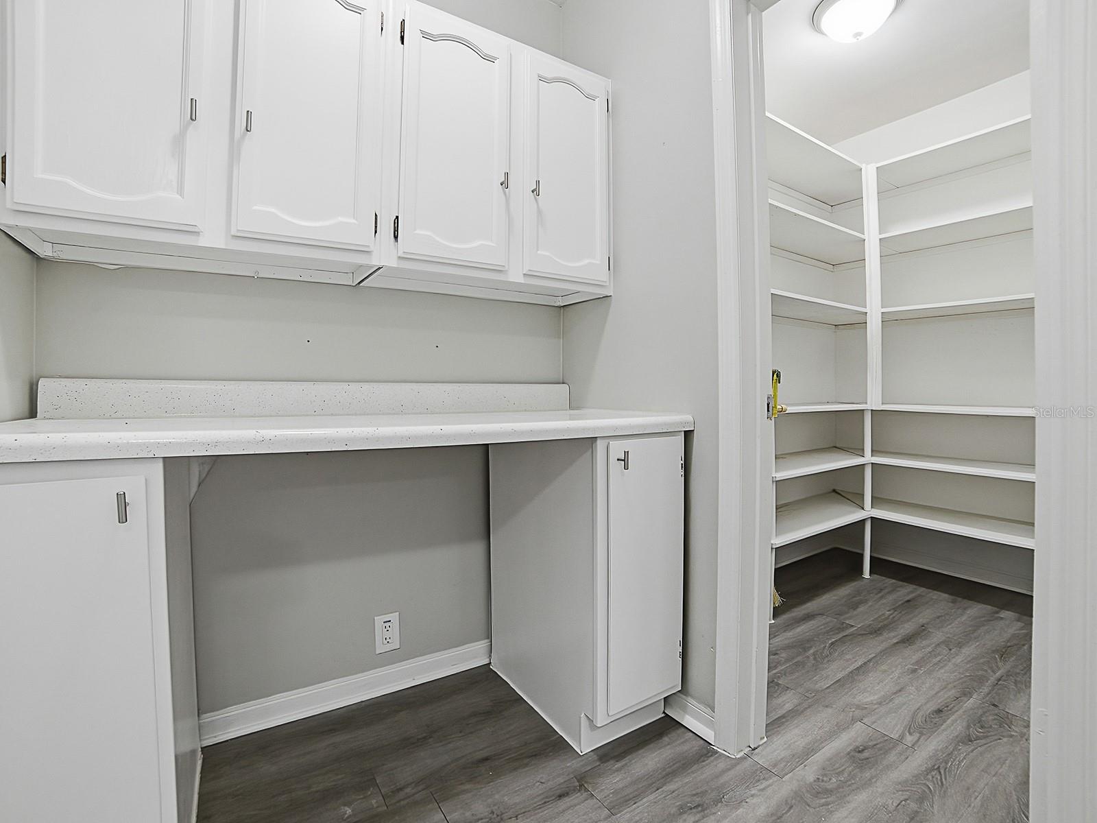 SPGS BATH & YACHT CLUB UNIT 01 - Residential