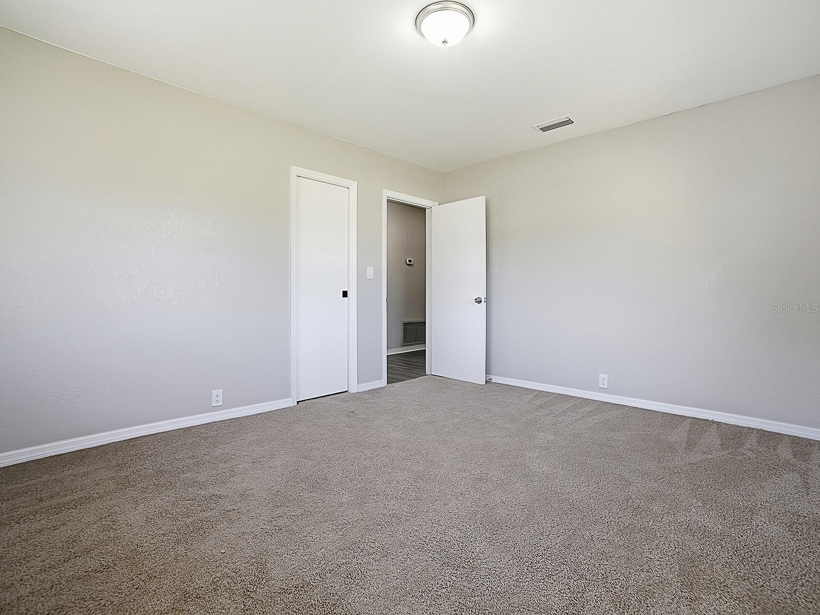 SPGS BATH & YACHT CLUB UNIT 01 - Residential