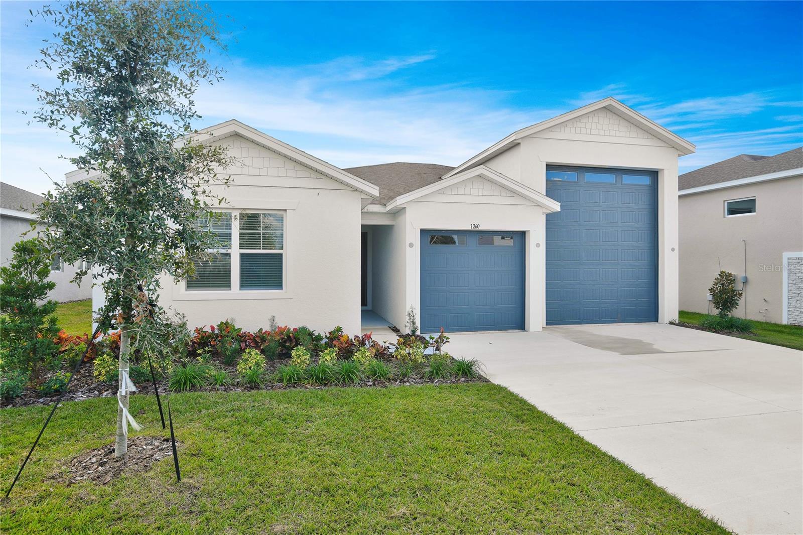 SEASONS AT BELLA VISTA - Residential