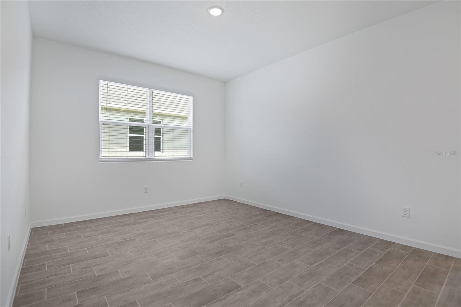 SEASONS AT BELLA VISTA - Residential