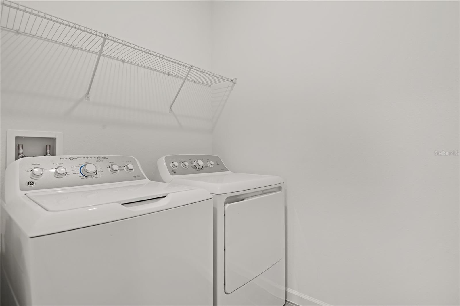 SEASONS AT BELLA VISTA - Residential