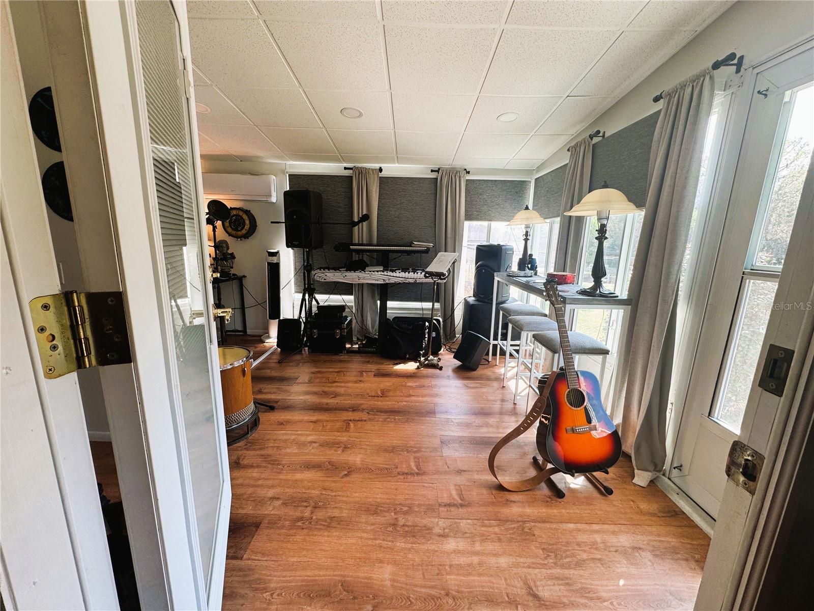 HAWTHORNE AT LEESBURG A COOP - Residential