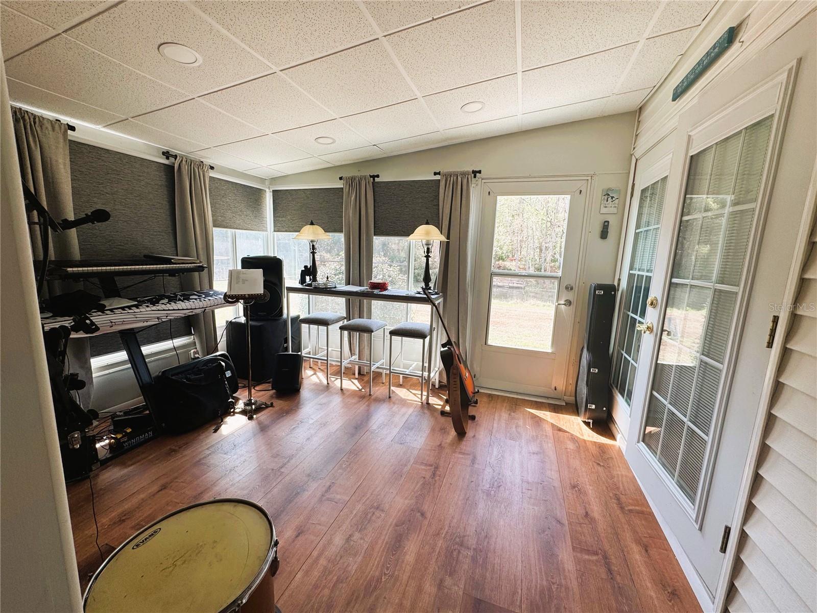 HAWTHORNE AT LEESBURG A COOP - Residential