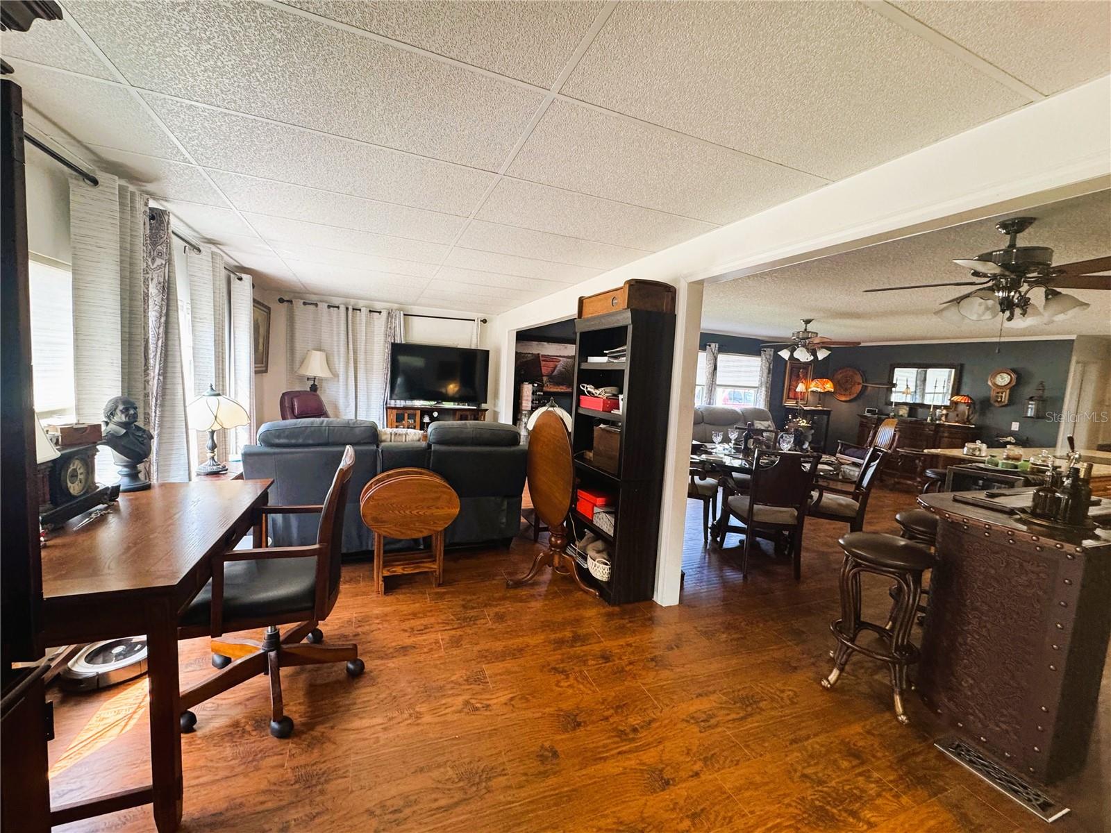 HAWTHORNE AT LEESBURG A COOP - Residential