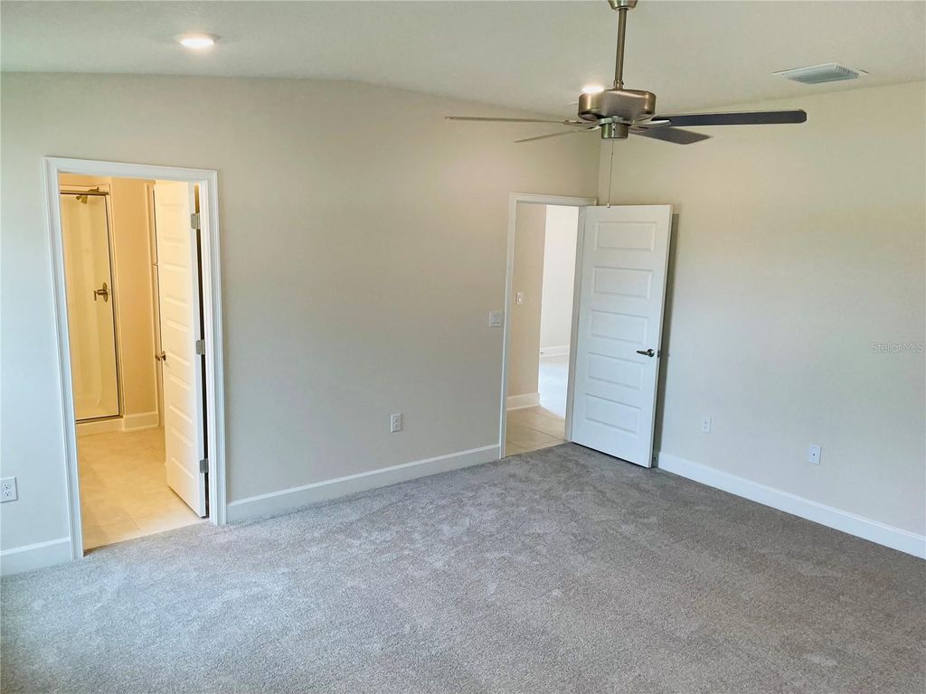 Photo of 7568 Bent Tree Loop, Saint Cloud, FL 34771 (MLS # O6378089)