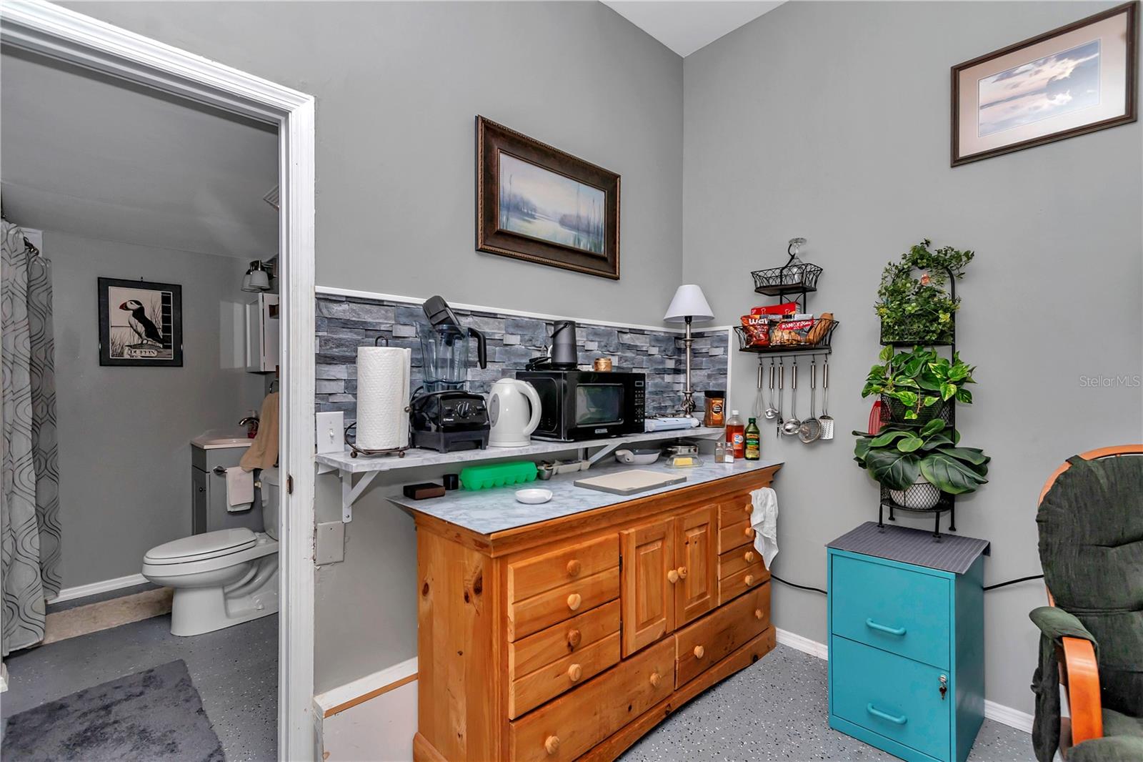 SILVERCREST - Commercial Sale