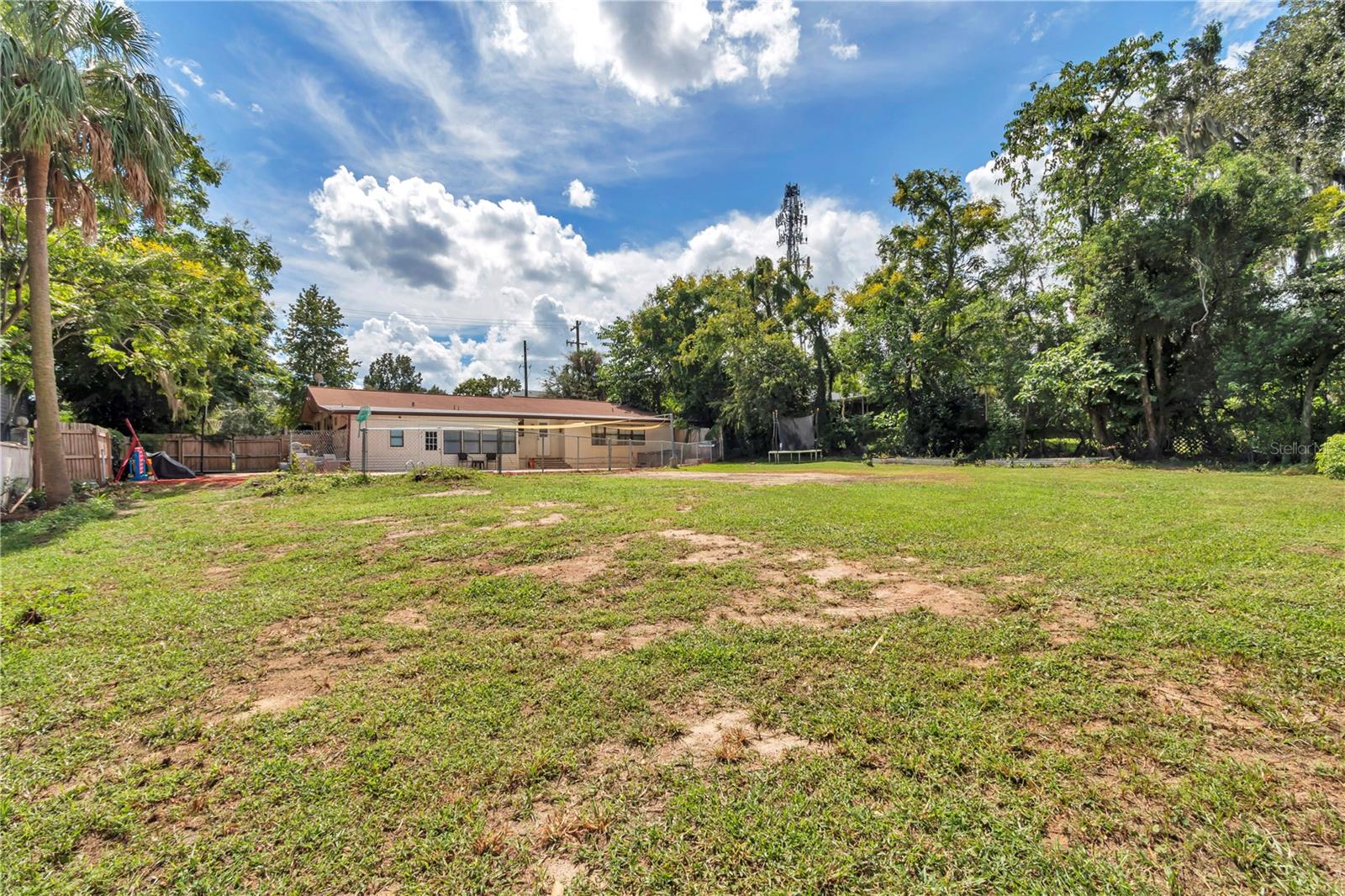 SILVERCREST - Commercial Sale