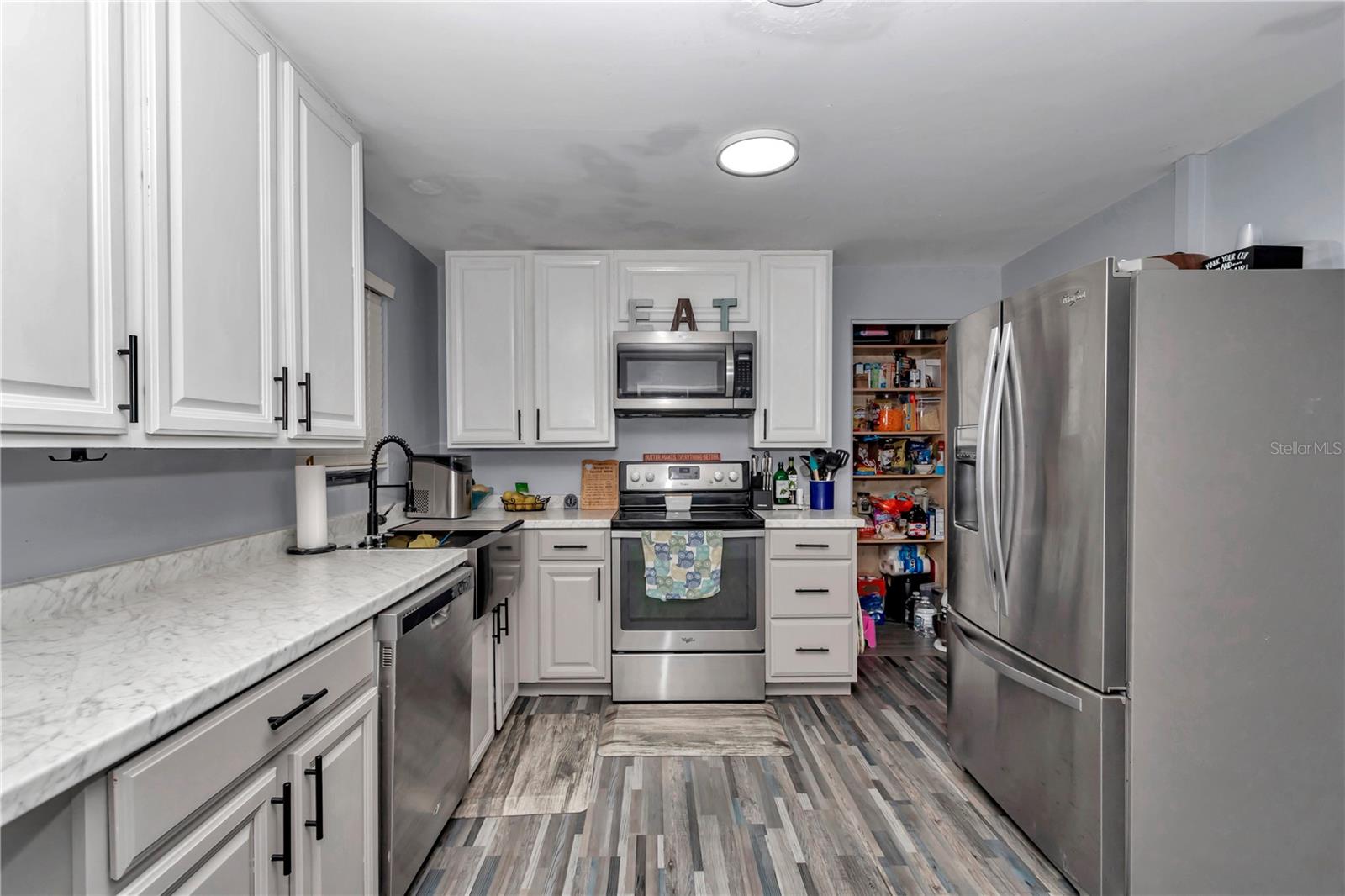 SILVERCREST - Commercial Sale