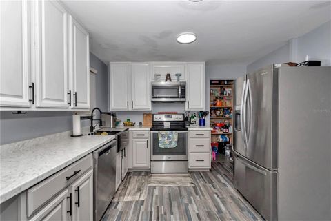 Tiny photo for 2433 NE 2nd Street, Ocala, FL 34470 (MLS # OM723240)