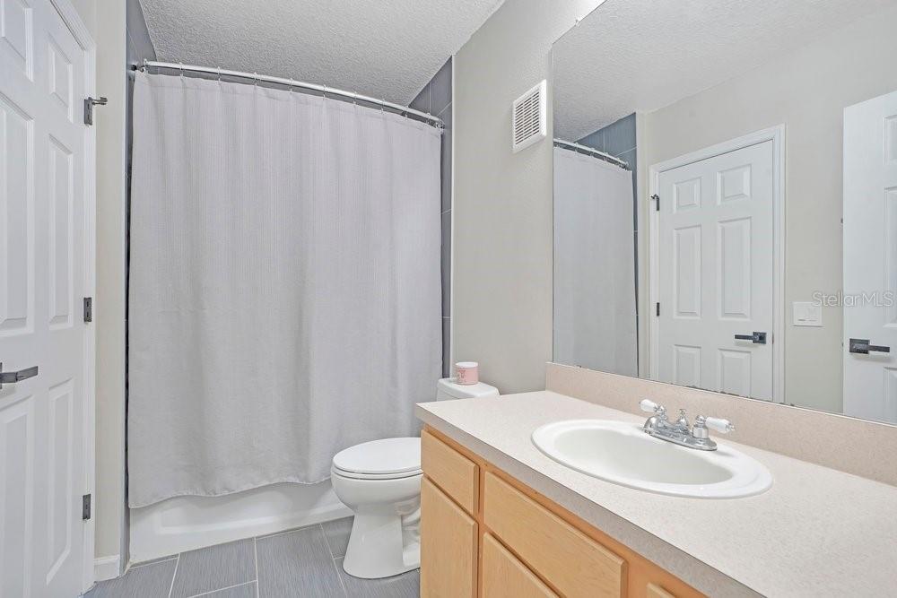 COURTNEY LNDG - Residential