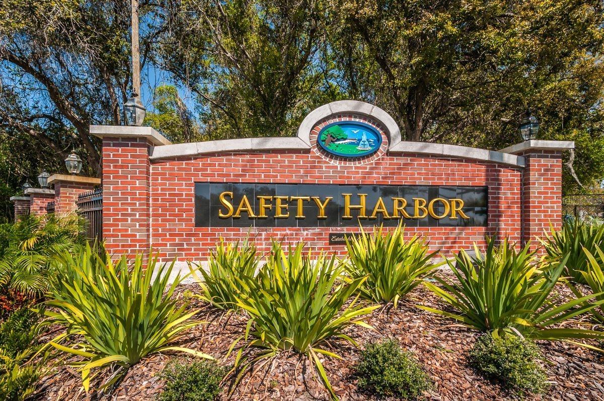 OLD HARBOR PLACE - Residential