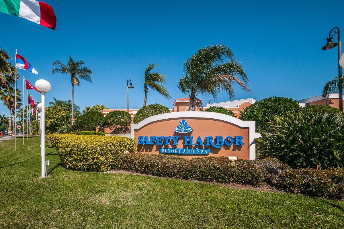 OLD HARBOR PLACE - Residential