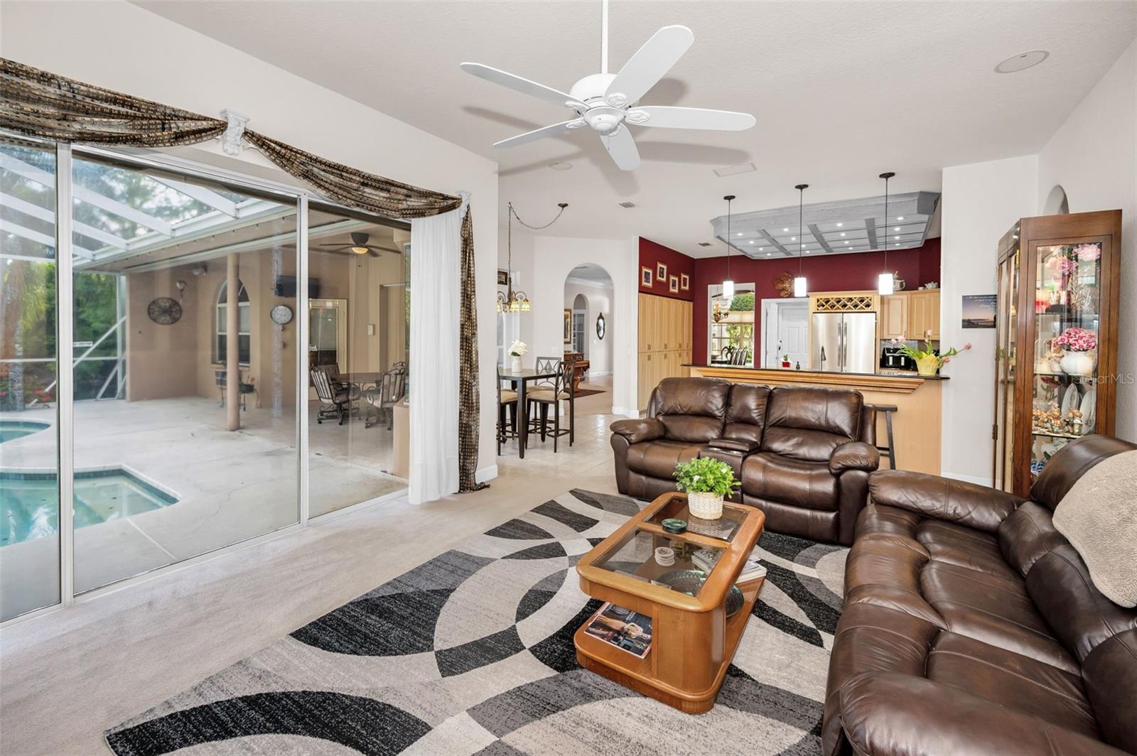 OLD HARBOR PLACE - Residential