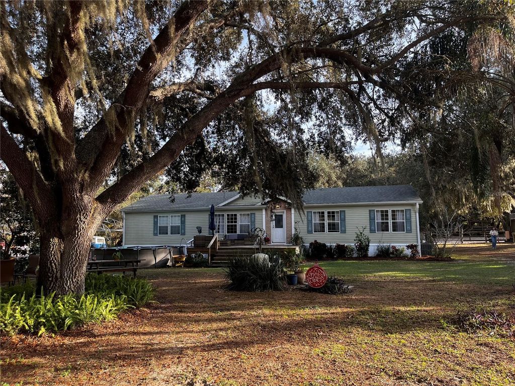 Photo of 3230 Empire Church Road, Groveland, FL 34736 (MLS # G5105677)