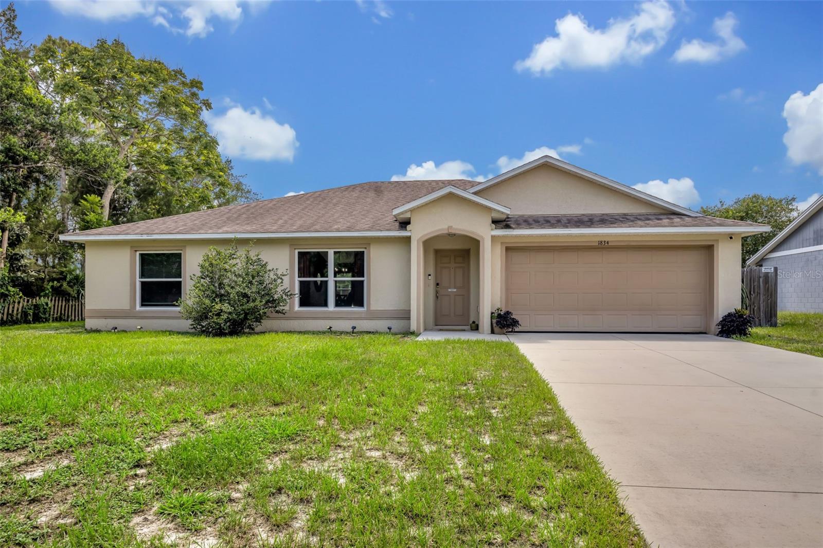 1834 W COOPER DRIVE