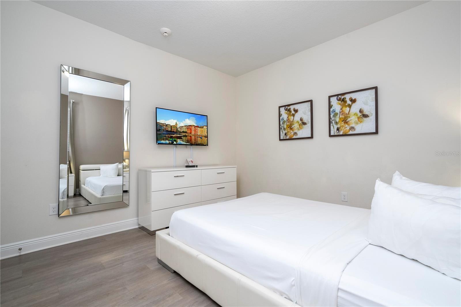 REUNION WEST PH 1 WEST & AMENT CTR RPLT - Residential