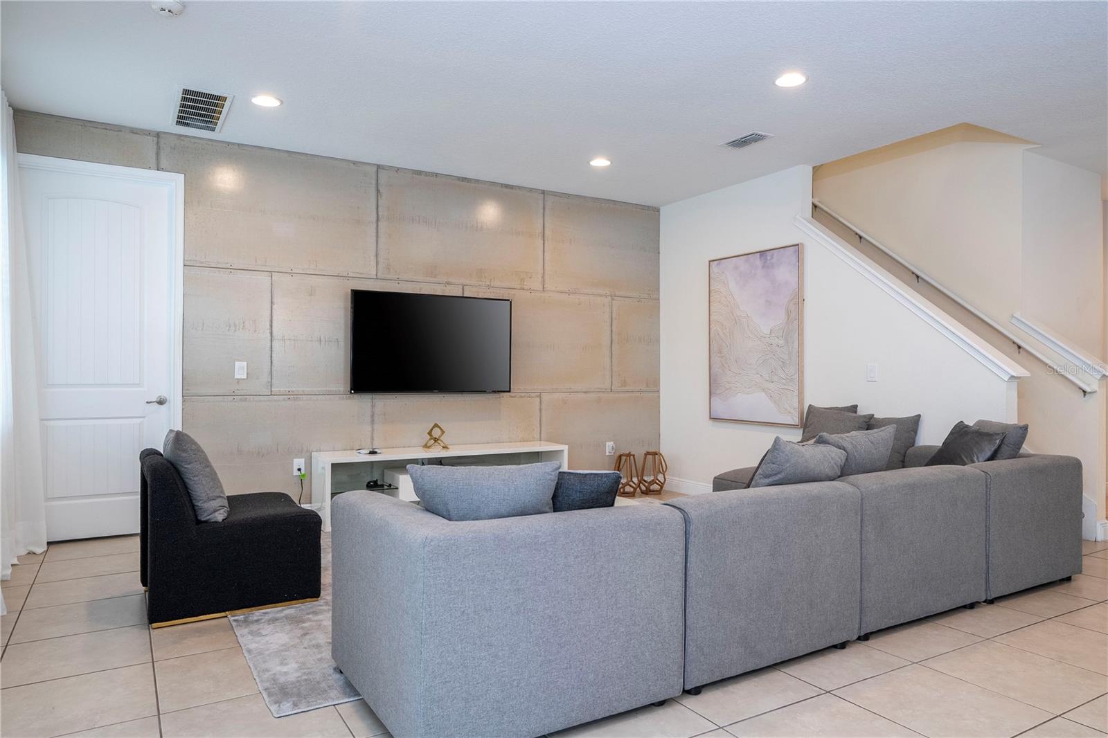 REUNION WEST PH 1 WEST & AMENT CTR RPLT - Residential