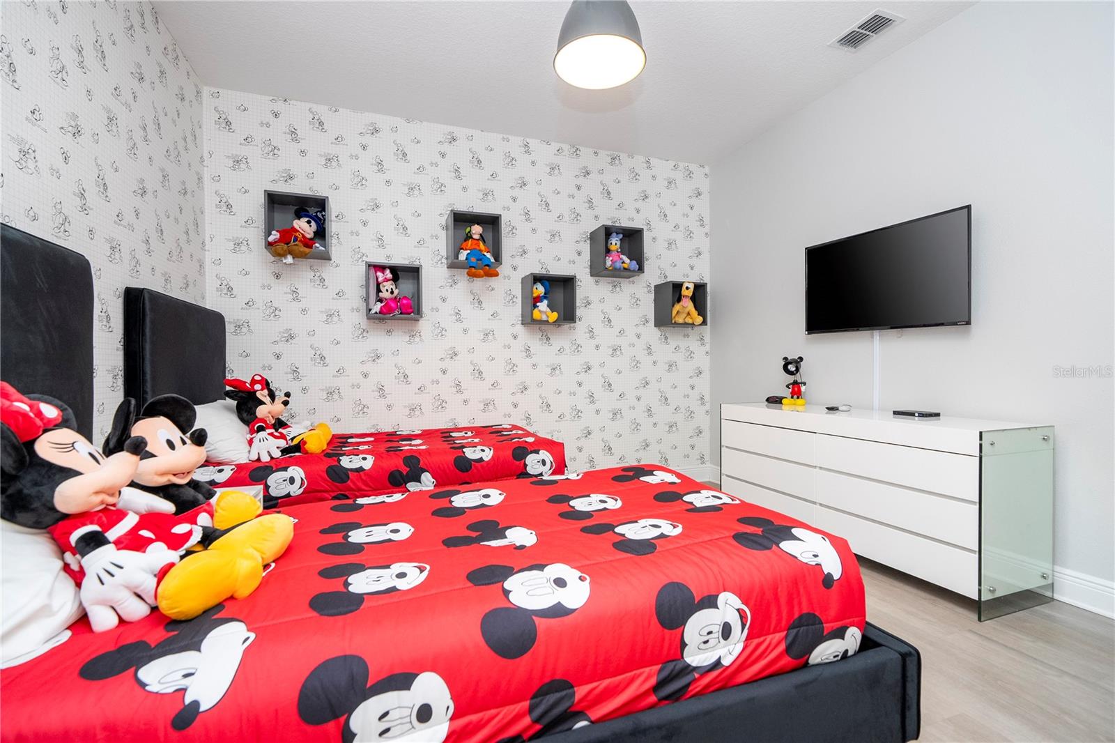 REUNION WEST PH 1 WEST & AMENT CTR RPLT - Residential